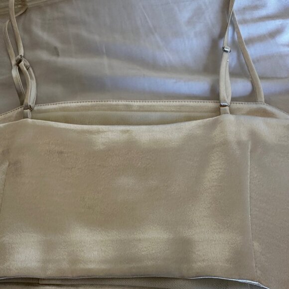 Cinq A Sept Textured Satin Crop Top In Gardenia White - Picture 10 of 10